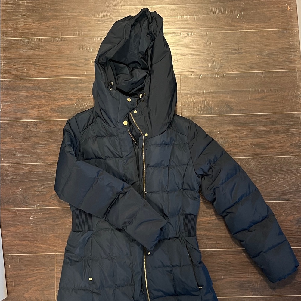 Navy Hooded Puffer Jacket